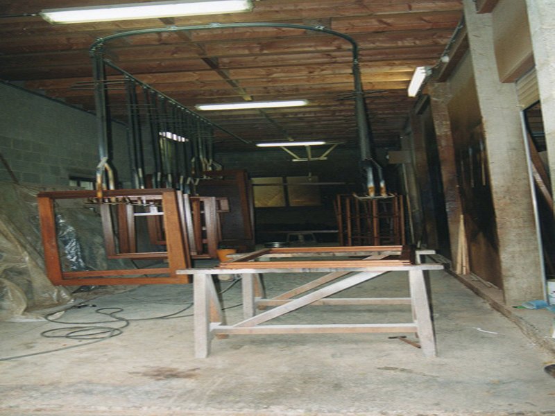 Ancien atelier Menuiserie Dasnois - Cabine de laquage